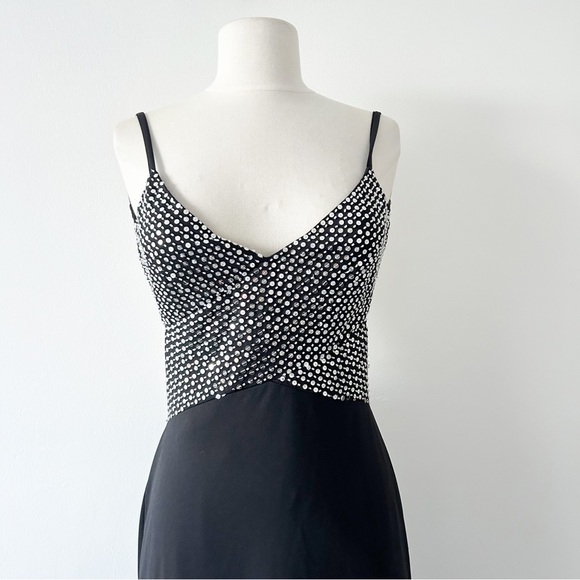 Vintage NEW Deadstock Cache Sequin Beaded Low Back Black Gown Dress Size 4 - Picture 3 of 12